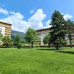 Regine Haus Kmb Seeblick Am Ossiachersee, Hallenbad, Skiarena Gerlitzen Apartamento *