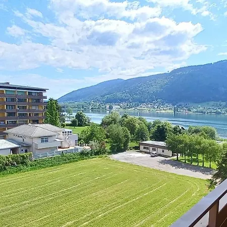 Regine Haus Kmb Seeblick Am Ossiachersee, Hallenbad, Skiarena Gerlitzen Bodensdorf