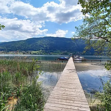 Regine Haus Kmb Seeblick Am Ossiachersee Mit Direktem Seezugang, Hallenbad *