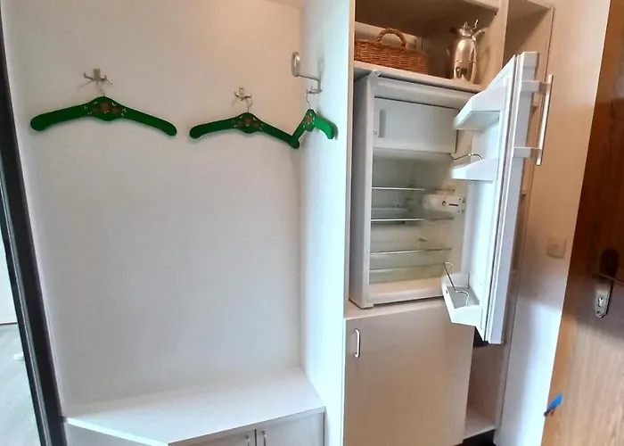 Regine Haus Kmb Seeblick Am Ossiachersee, Hallenbad, Skiarena Gerlitzen Apartamento *