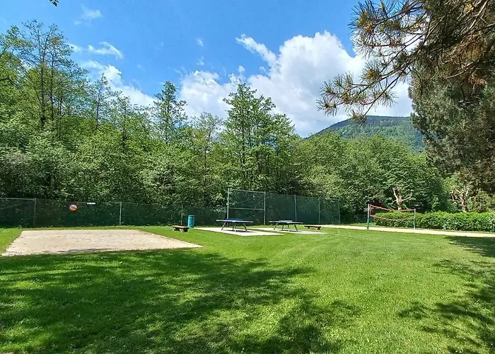 Regine Haus Kmb Seeblick Am Ossiachersee, Hallenbad, Skiarena Gerlitzen * Bodensdorf