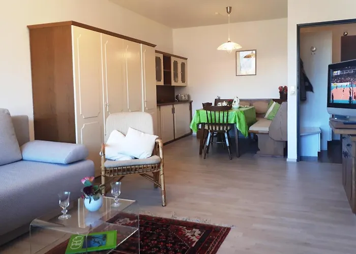 公寓 Regine Haus Kmb Seeblick Am Ossiachersee, Hallenbad, Skiarena Gerlitzen *