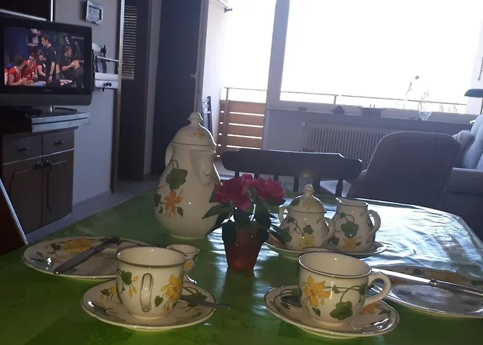 Apartamento Regine Haus Kmb Seeblick Am Ossiachersee, Hallenbad, Skiarena Gerlitzen *